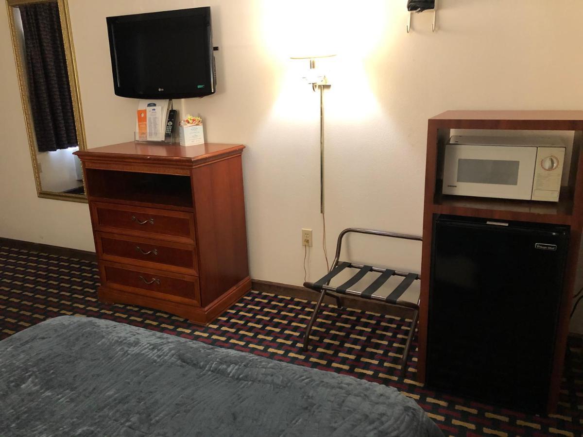 Howard Johnson By Wyndham Perry Ga מראה חיצוני תמונה